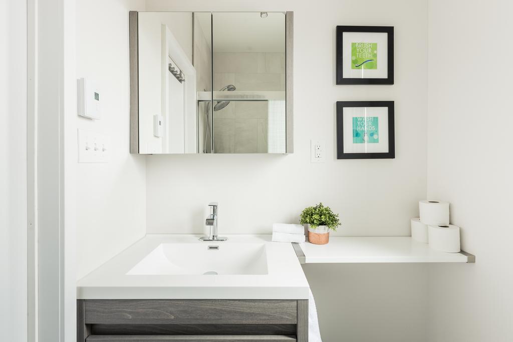 Mtlvacationrentals-The Mtlvr Kisses Montreal Zewnętrze zdjęcie